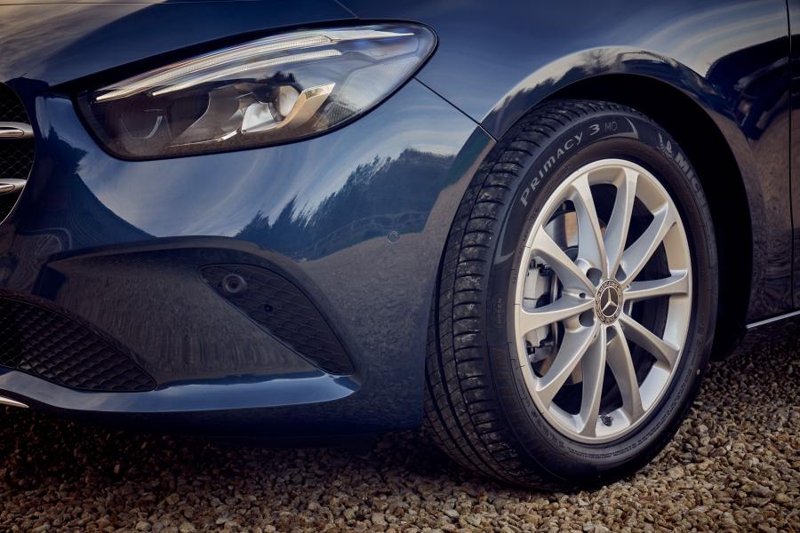 Детали экстерьера Mercedes-Benz B180 Sport (W247) 2019 года  (UK) (фото 16 из 40)